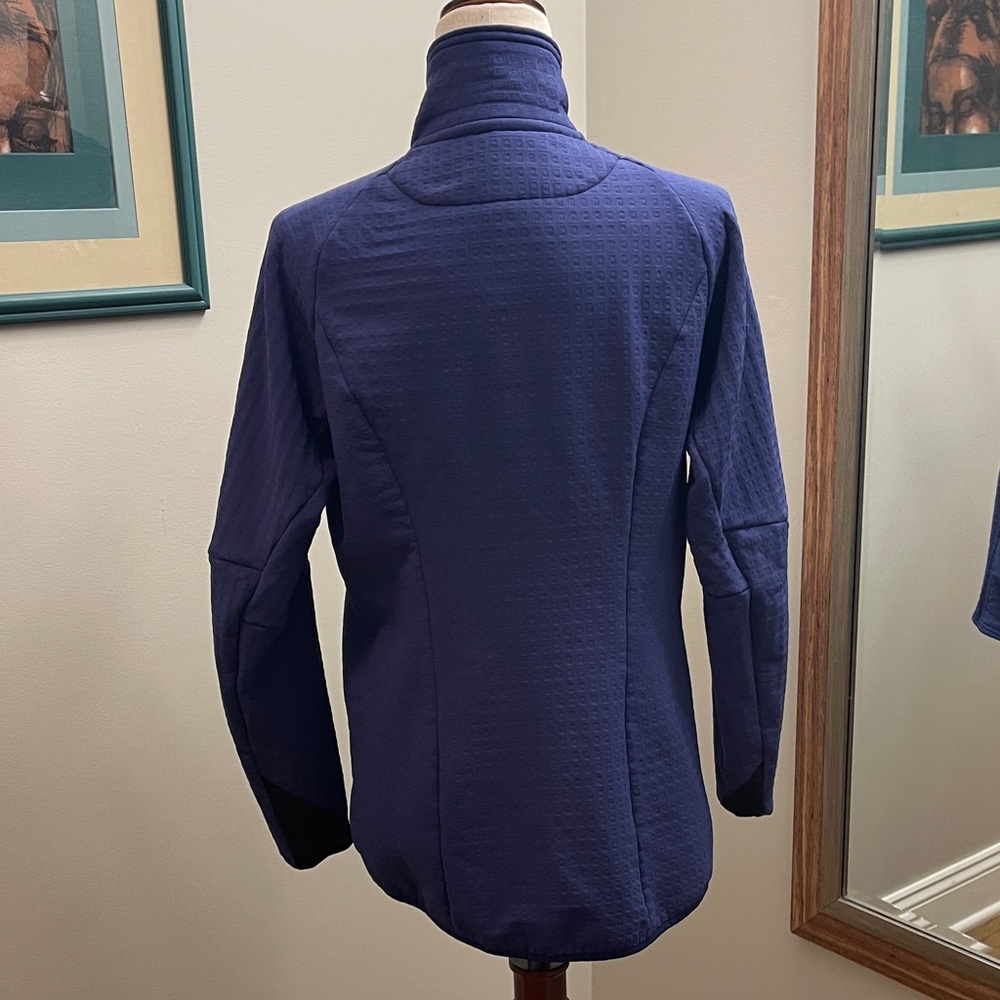 Patagonia Women's R2Tech Face Jacket - Picture 6 of 9